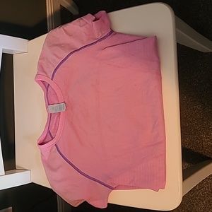 Fly tech Ivivva t-shirts